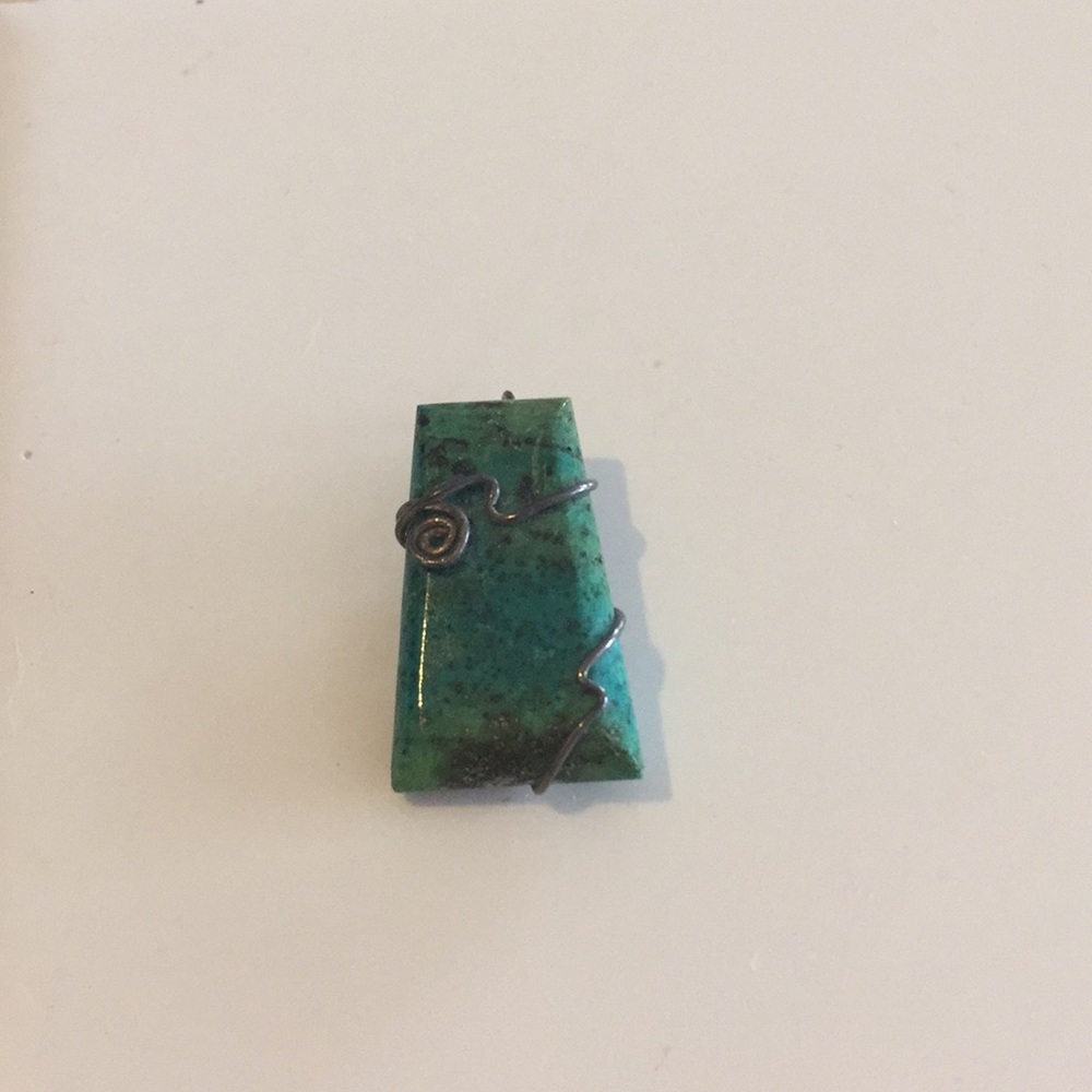 Green jade stone pendant